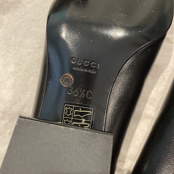 NWOT Gucci square toe pumps with block heel and patent black accents - Picture 6 of 12